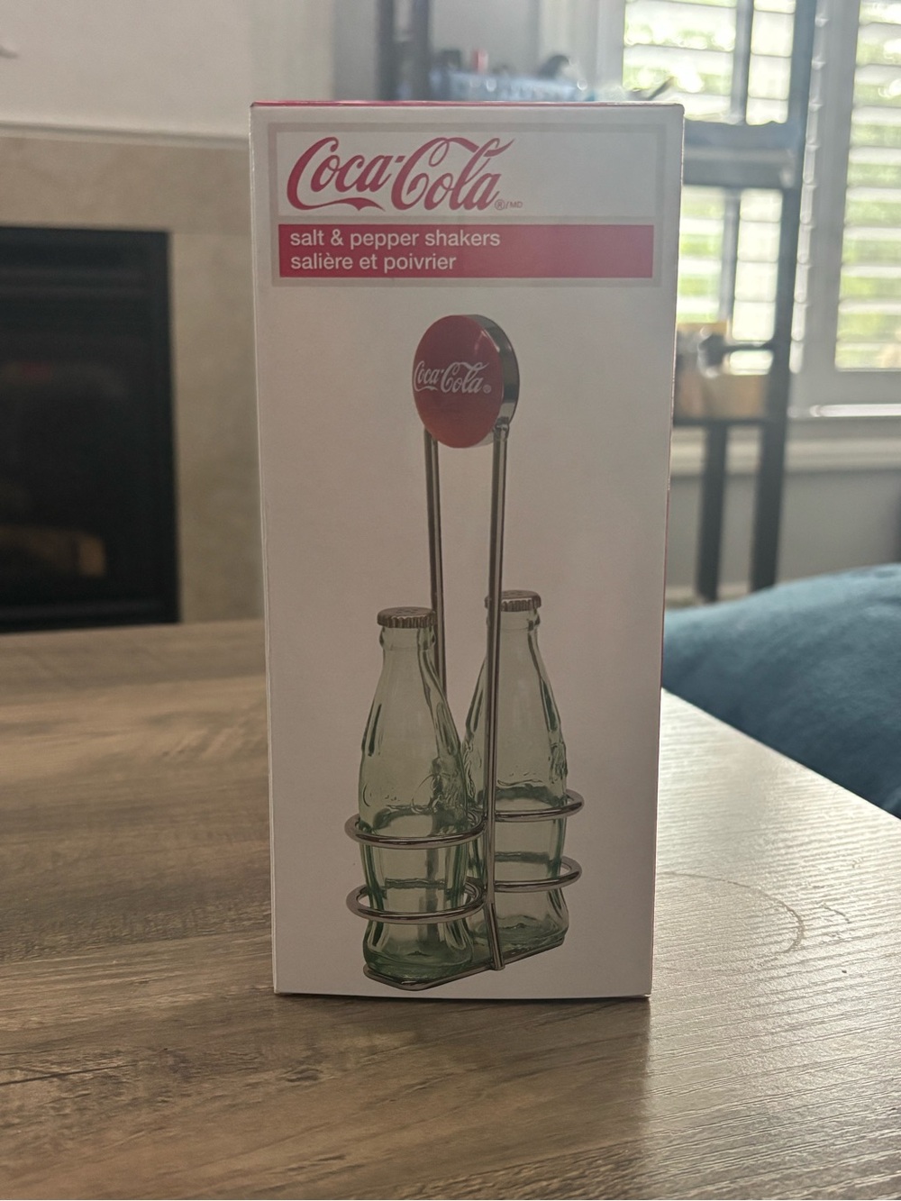 BNIB Coca Cola Salt & Pepper Shakers w/Chrome Plated Rack